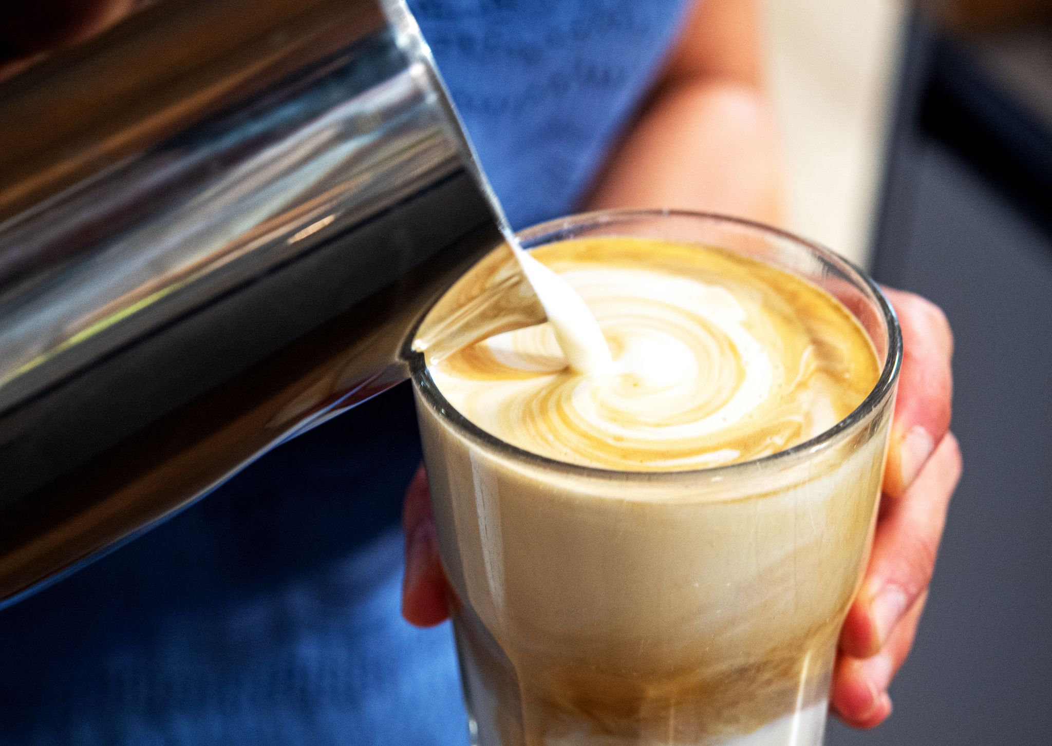 Laktosefrei: Wie kommt der Milchzucker aus der Milch?